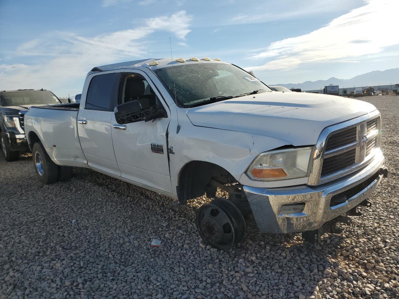 3C63DRHLXCG211878 2012 Dodge Ram 3500 Slt