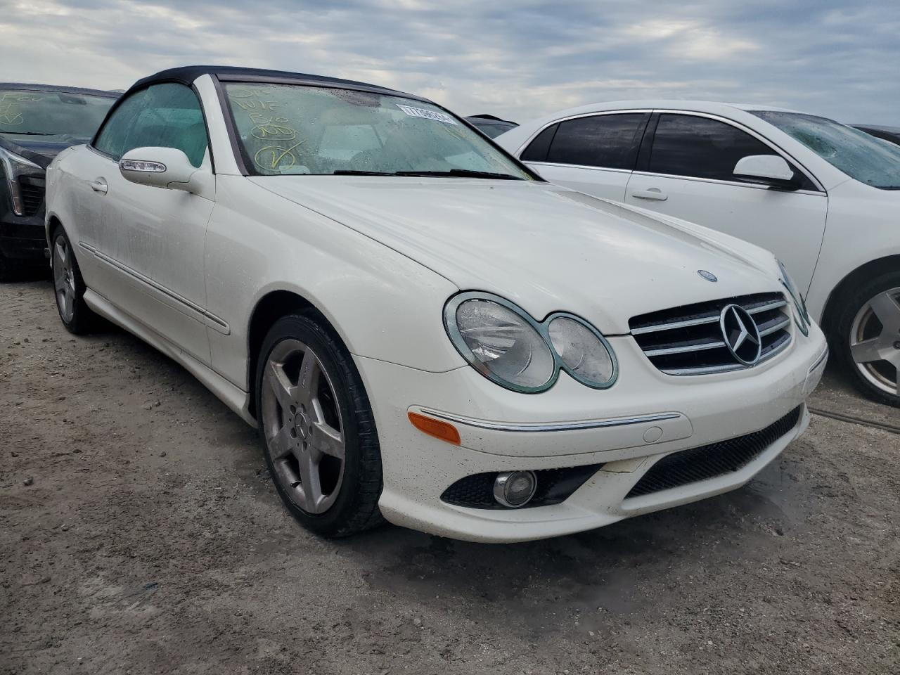 2007 Mercedes-Benz Clk 550 VIN: WDBTK72F97T084134 Lot: 77396264