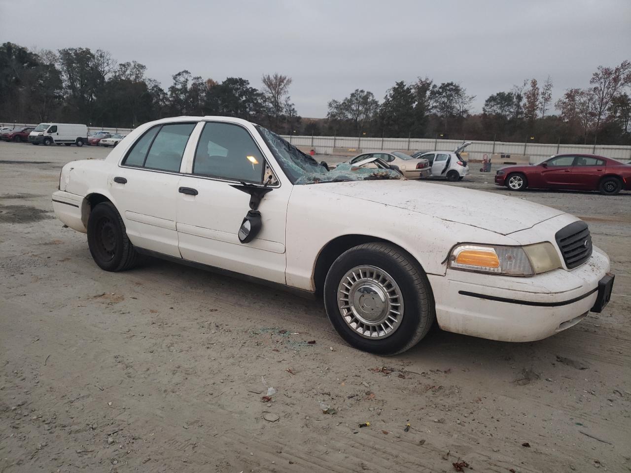 2FAFP71W4YX123157 2000 Ford Crown Victoria Police Interceptor