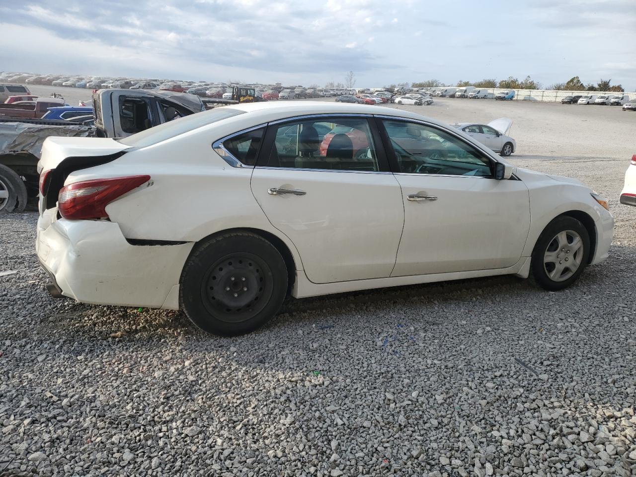 1N4AL3APXJC122928 2018 Nissan Altima 2.5