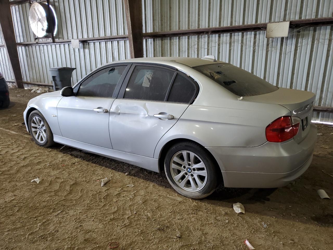 WBAVA33587PV64943 2007 BMW 328 I