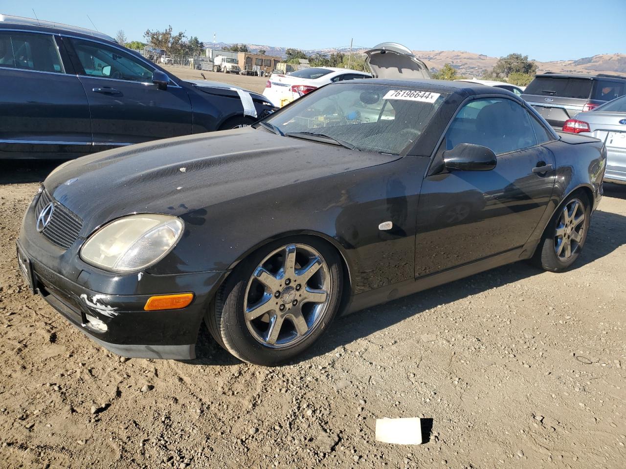 1999 Mercedes-Benz Slk 230 Kompressor VIN: WDBKK47F2XF102913 Lot: 76196644