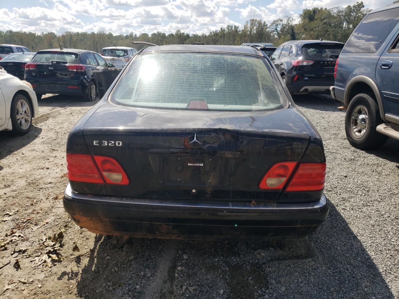 1998 Mercedes-Benz E 320 VIN: WDBJF65F2WA608994 Lot: 81296714