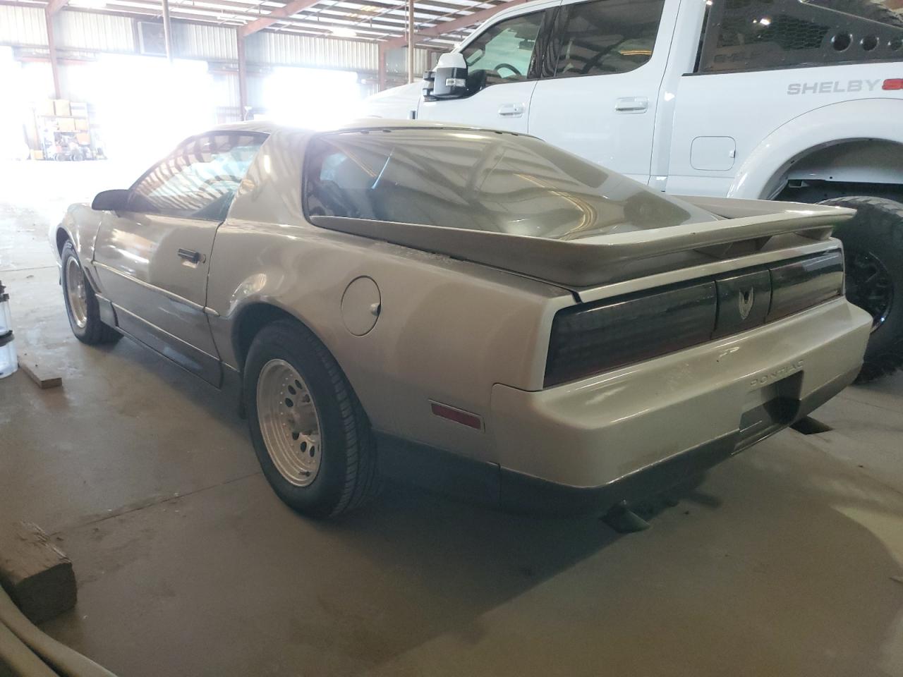 1988 Pontiac Firebird Trans Am VIN: 1G2FW21E5JL215215 Lot: 76348314