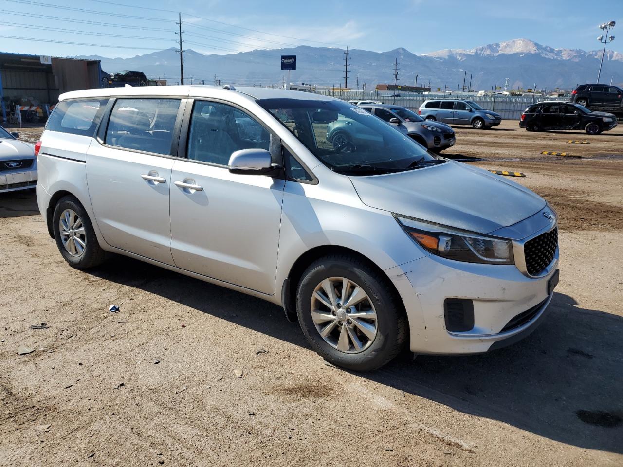 KNDMA5C19G6156819 2016 Kia Sedona L