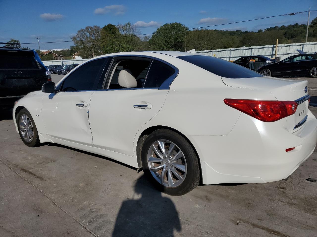 JN1EV7AP8HM732847 2017 Infiniti Q50 Premium