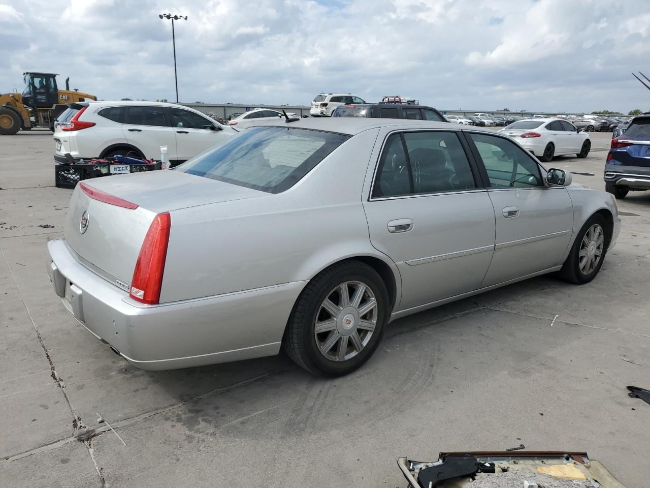 2007 Cadillac Dts VIN: 1G6KD57Y27U196647 Lot: 77892624