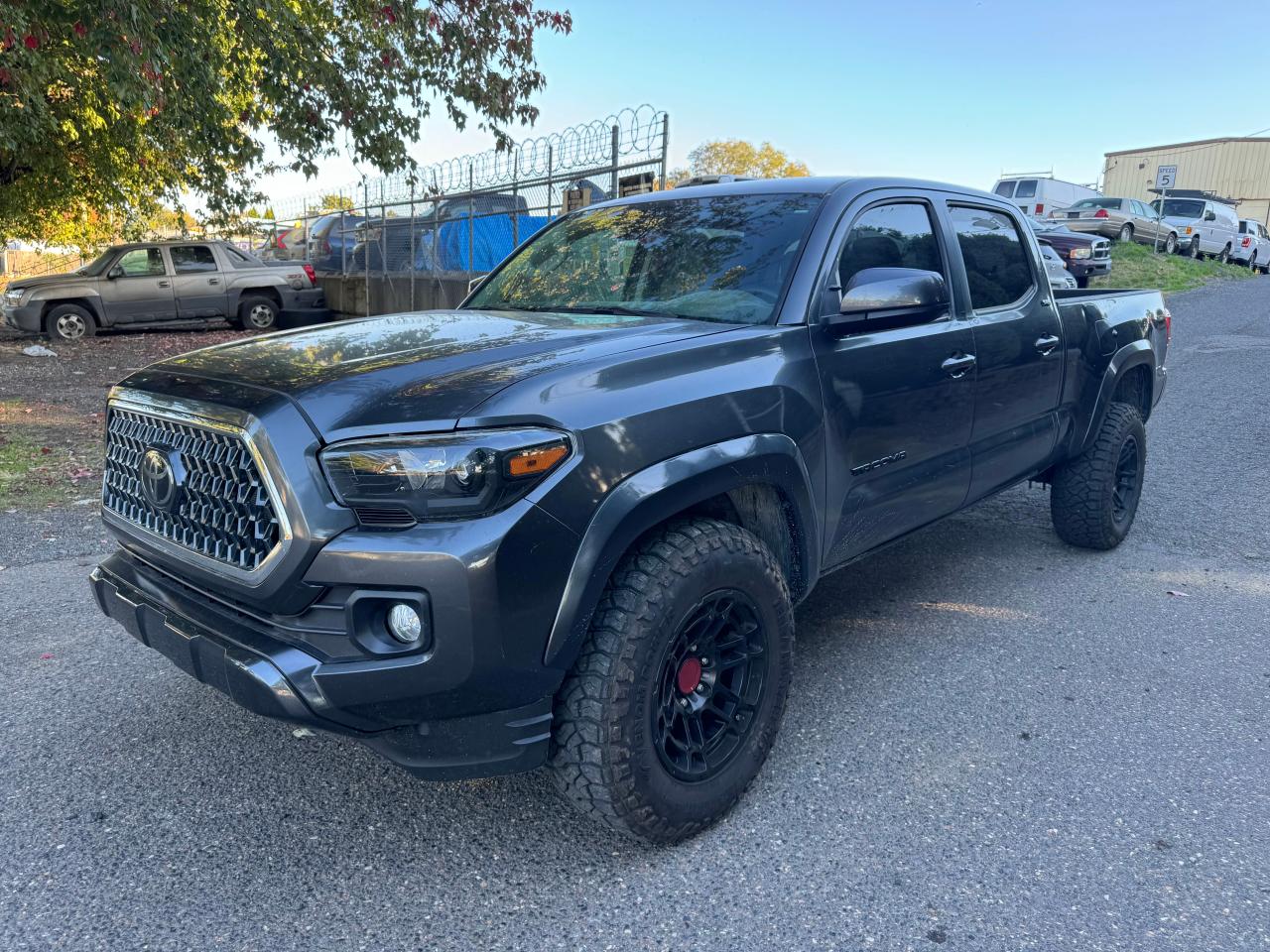 3TMDZ5BN7NM139379 2022 Toyota Tacoma Dou