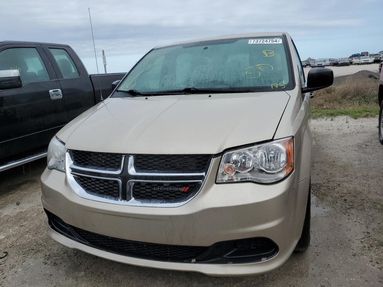 2C4RDGBG6FR724577 2015 Dodge Grand Caravan Se