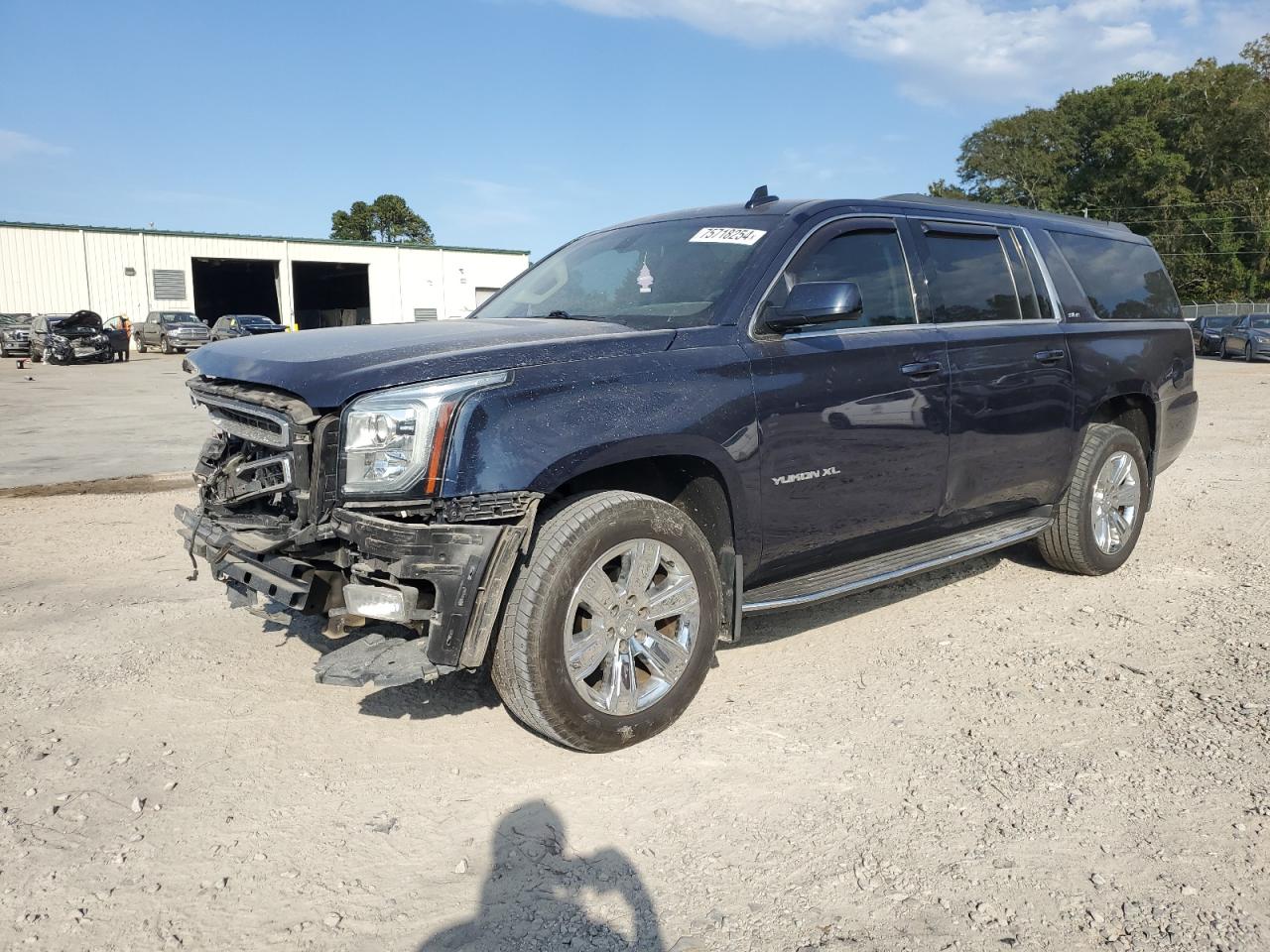 1GKS1FKC0JR163300 2018 GMC Yukon Xl C1500 Sle