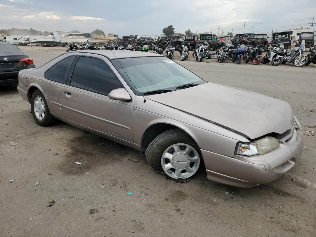 1FALP6241RH110457 1994 Ford Thunderbird Lx