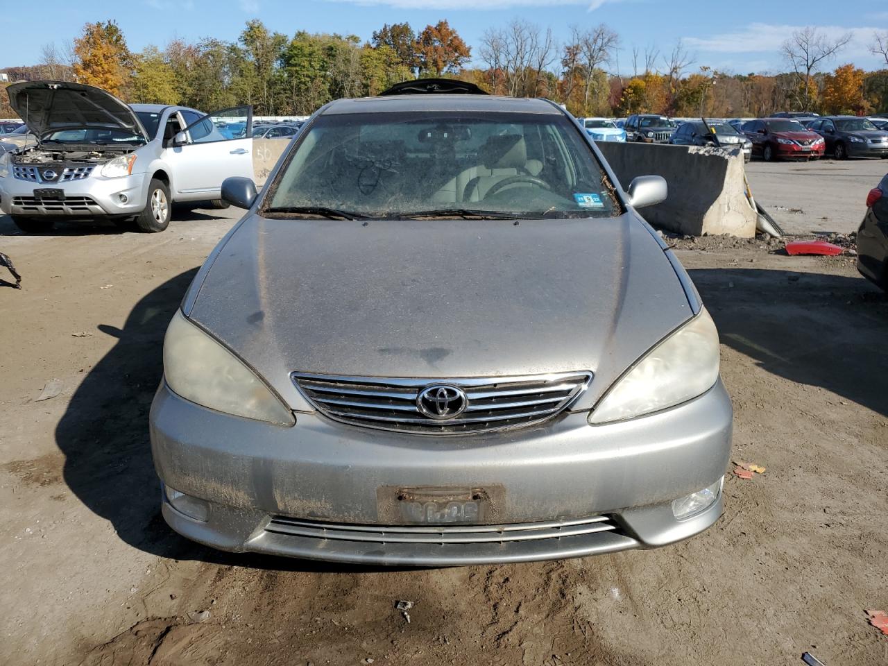 4T1BF30K75U595354 2005 Toyota Camry Le