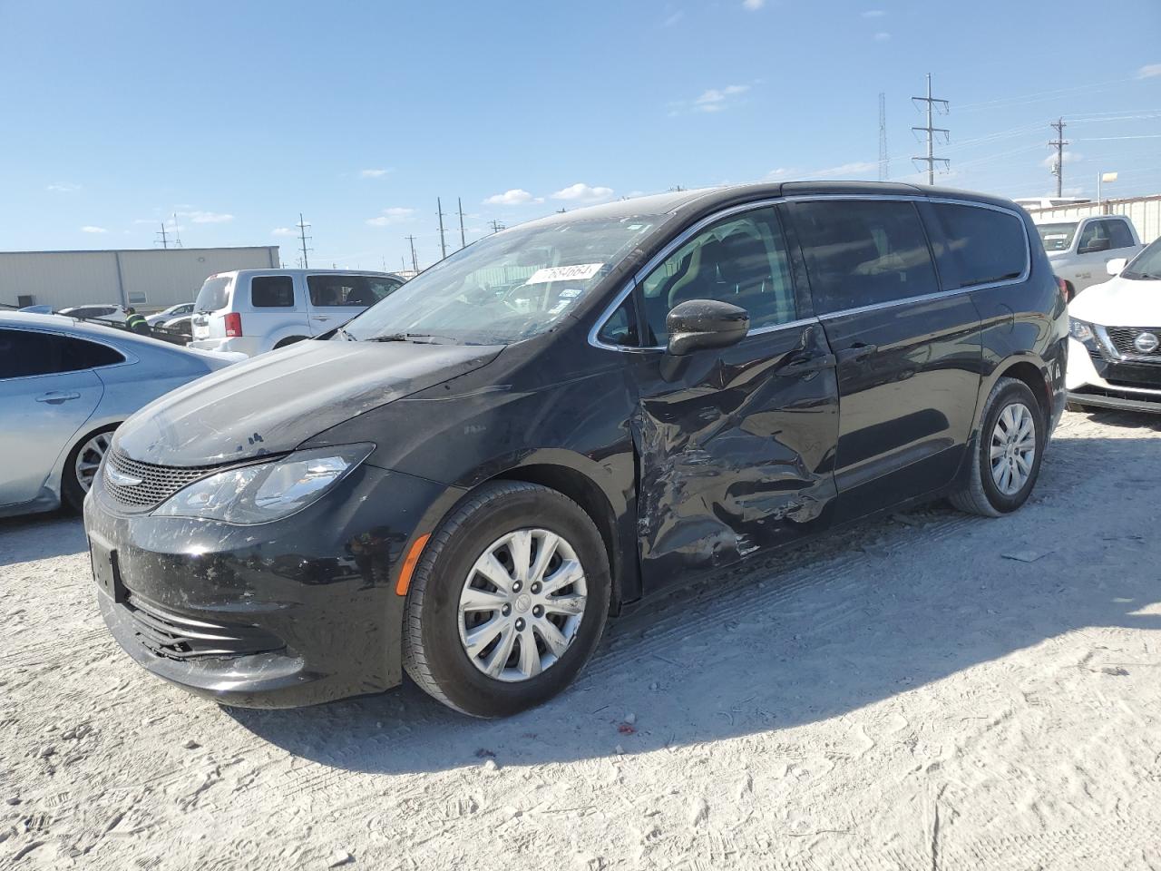 2020 Chrysler Voyager L VIN: 2C4RC1AG0LR282201 Lot: 77684664