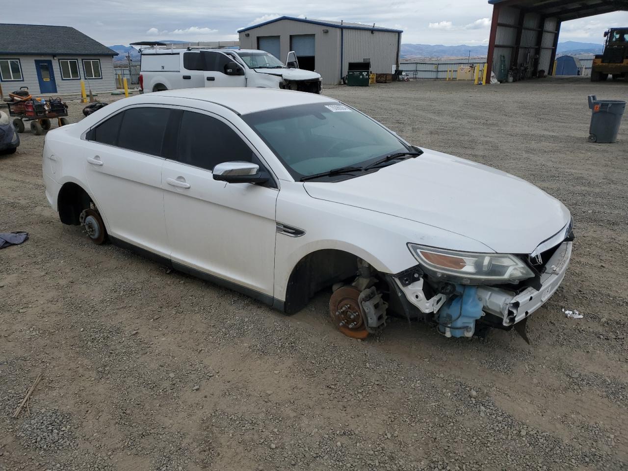 2010 Ford Taurus Limited VIN: 1FAHP2FW2AG133881 Lot: 76396564