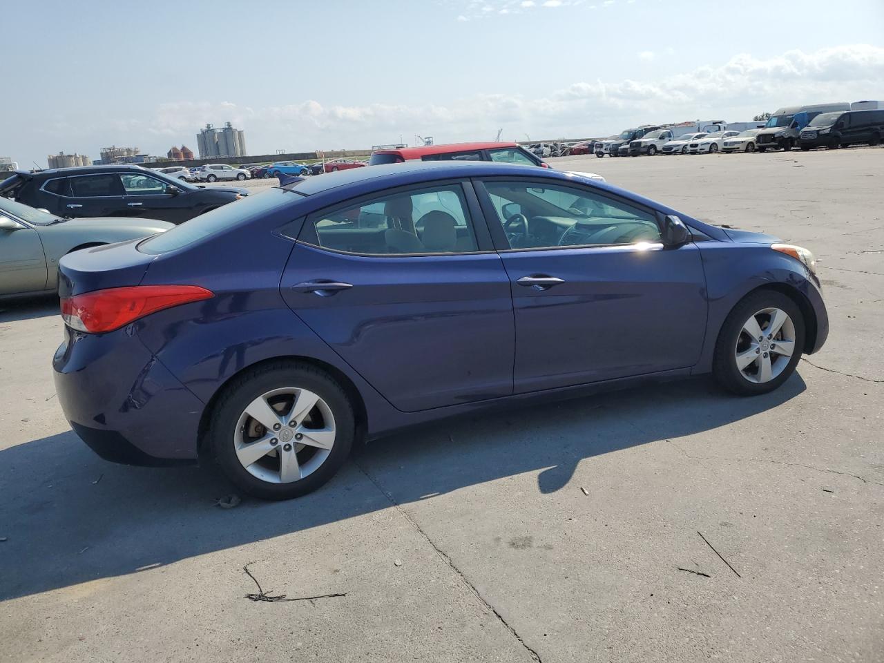 2013 Hyundai Elantra Gls VIN: 5NPDH4AE3DH352218 Lot: 74812414