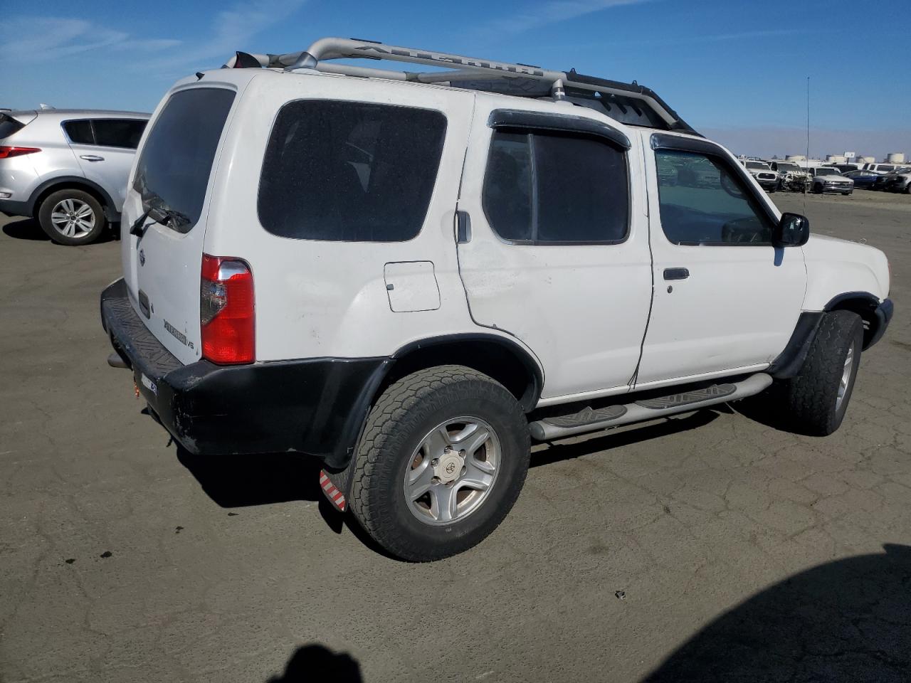 5N1ED28Y3YC506086 2000 Nissan Xterra Xe