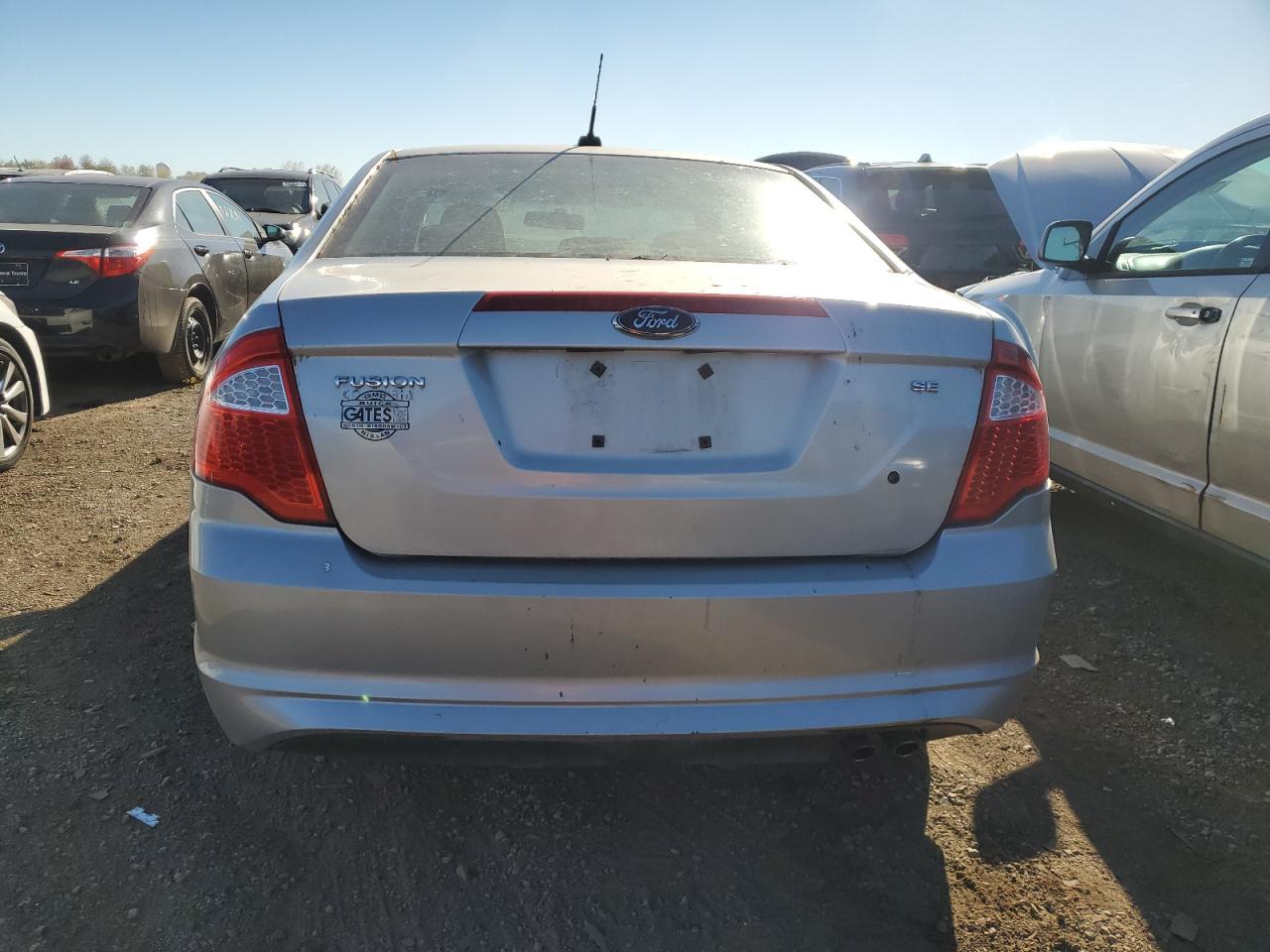 2010 Ford Fusion Se VIN: 3FAHP0HA5AR128768 Lot: 76242444