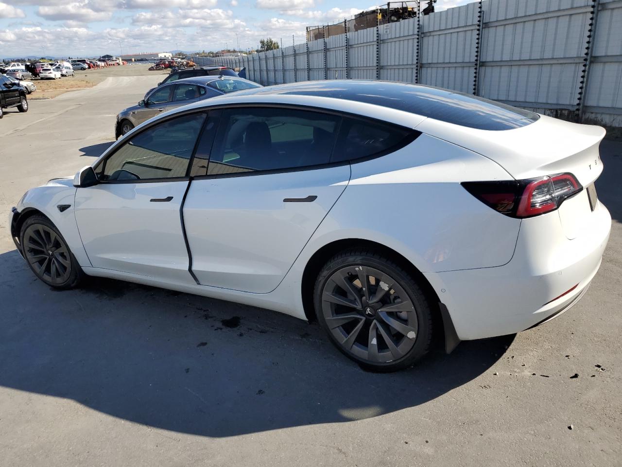 5YJ3E1EB3NF123430 2022 Tesla Model 3