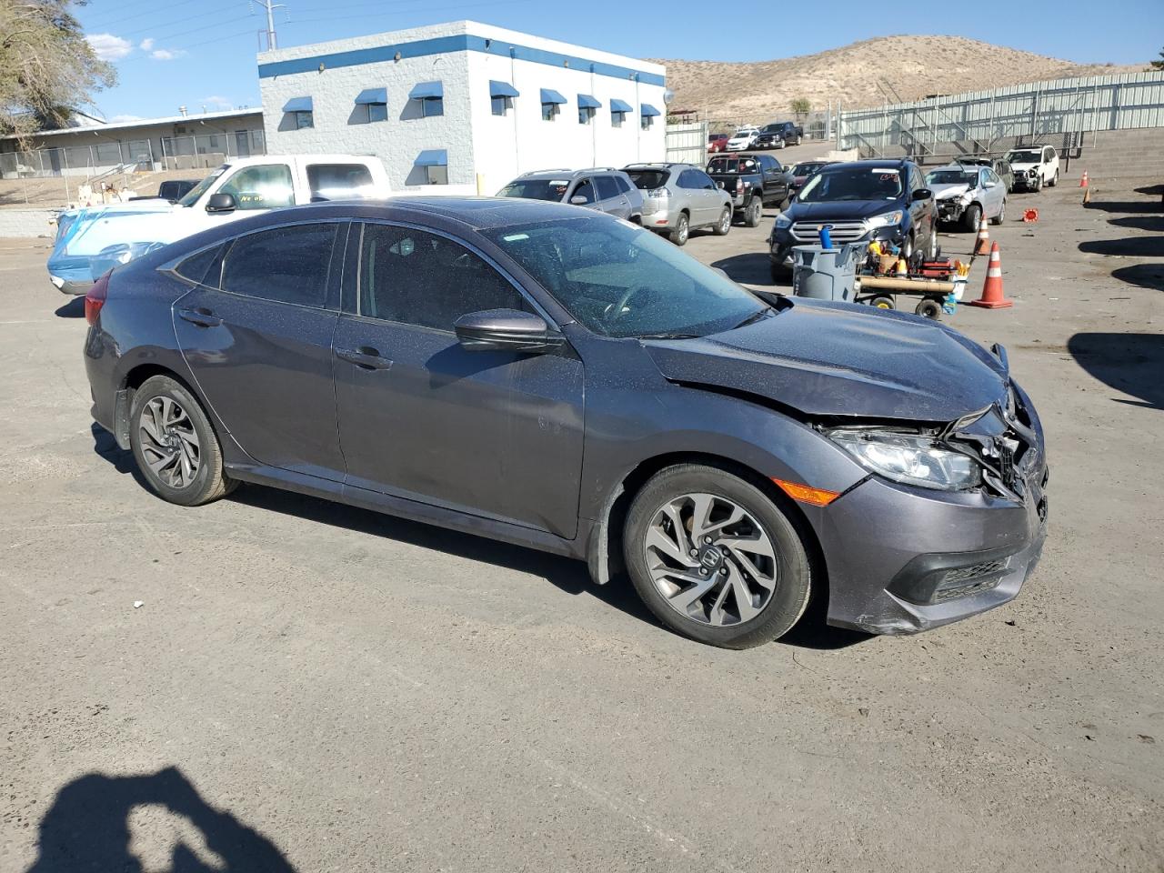 2HGFC2F78JH596622 2018 Honda Civic Ex