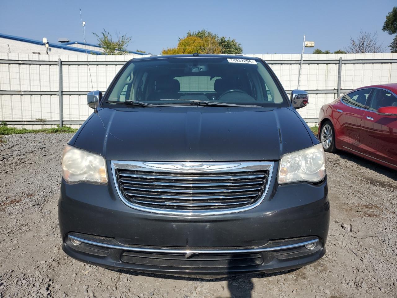 2A4RR8DGXBR780921 2011 Chrysler Town & Country Touring L