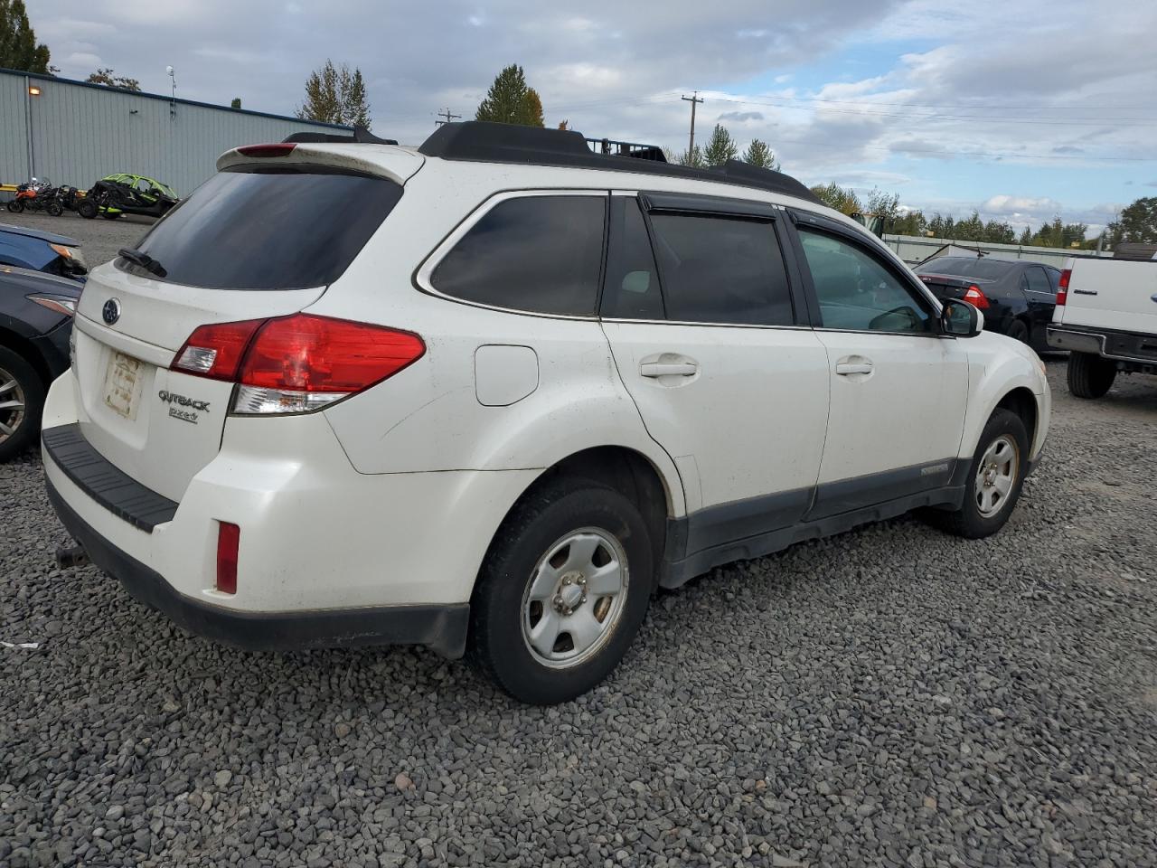 2011 Subaru Outback 2.5I Limited VIN: 4S4BRBLC3B3348288 Lot: 76361334