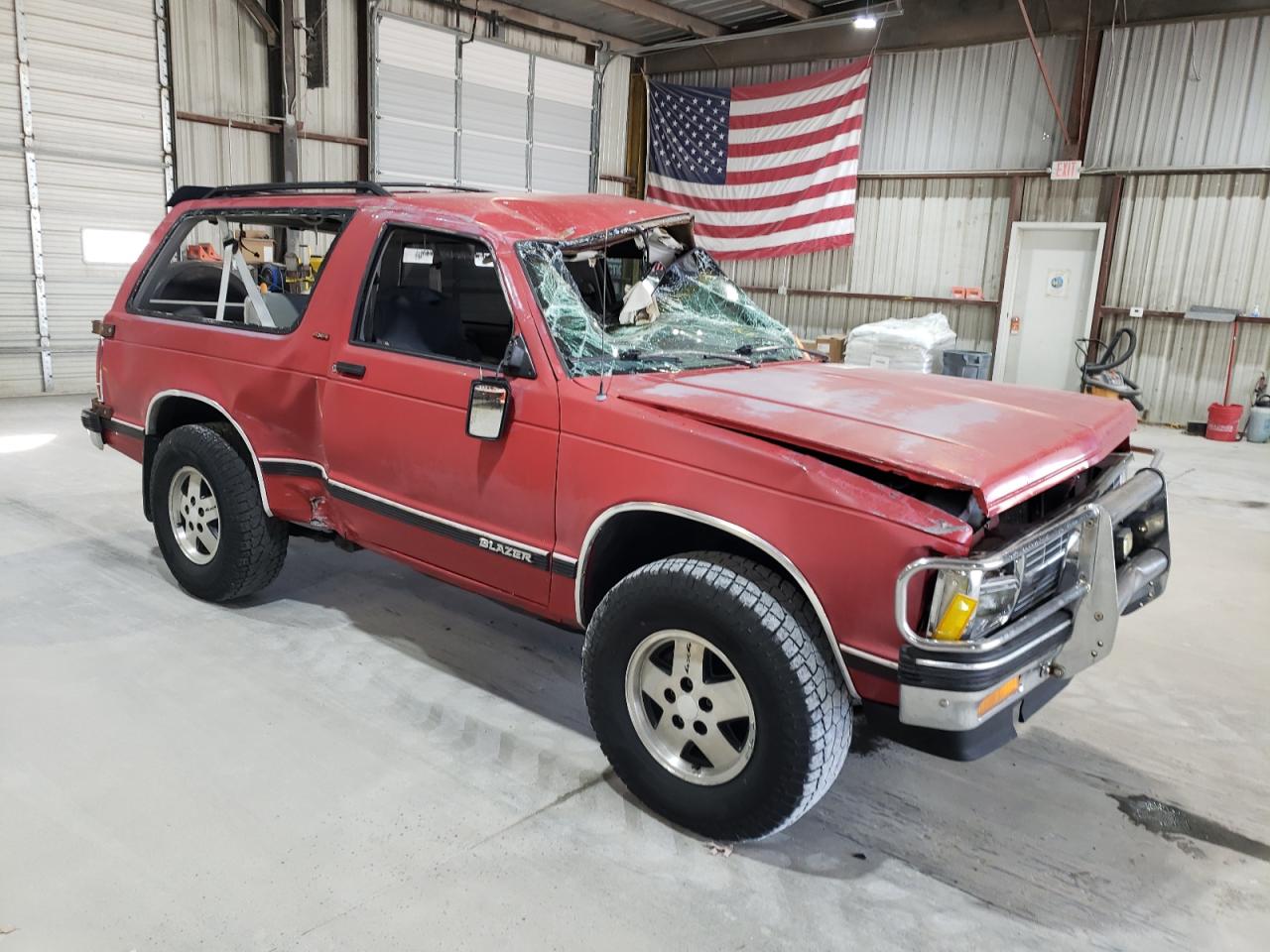 1992 Chevrolet Blazer S10 VIN: 1GNCT18Z6N0130621 Lot: 76988724