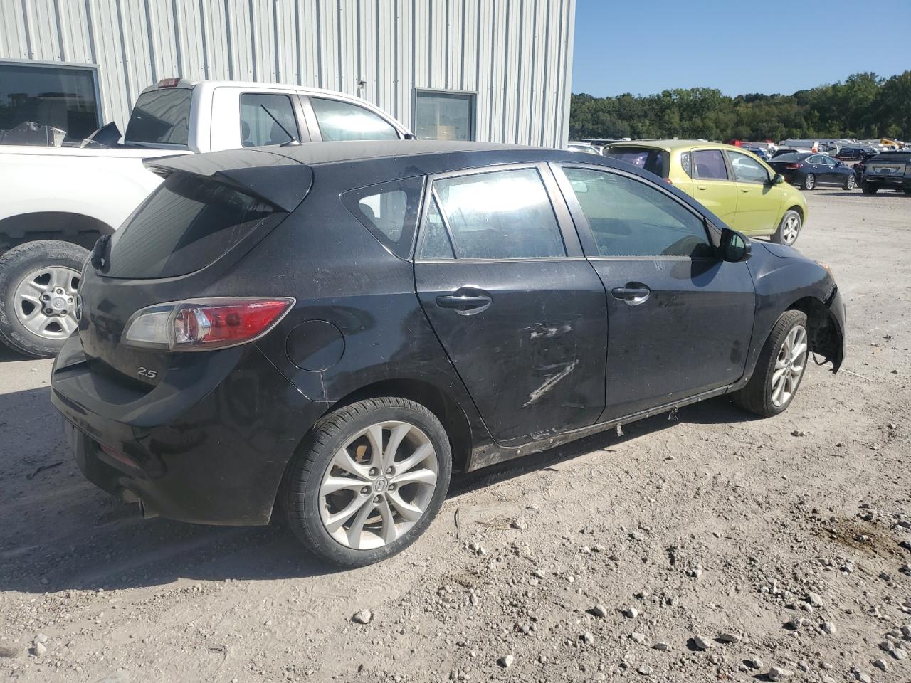 JM1BL1K51B1473742 2011 Mazda 3 S