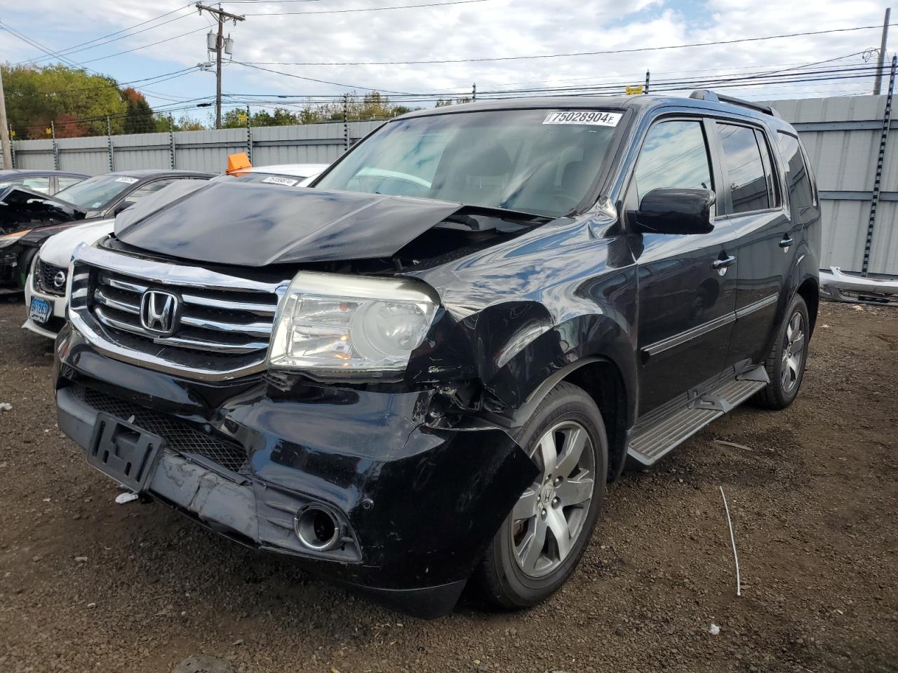 5FNYF4H95EB015338 2014 Honda Pilot Touring