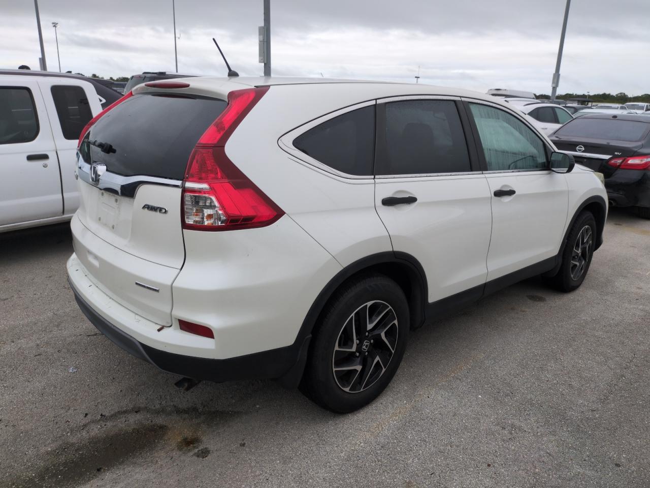 5J6RM4H4XGL093008 2016 Honda Cr-V Se