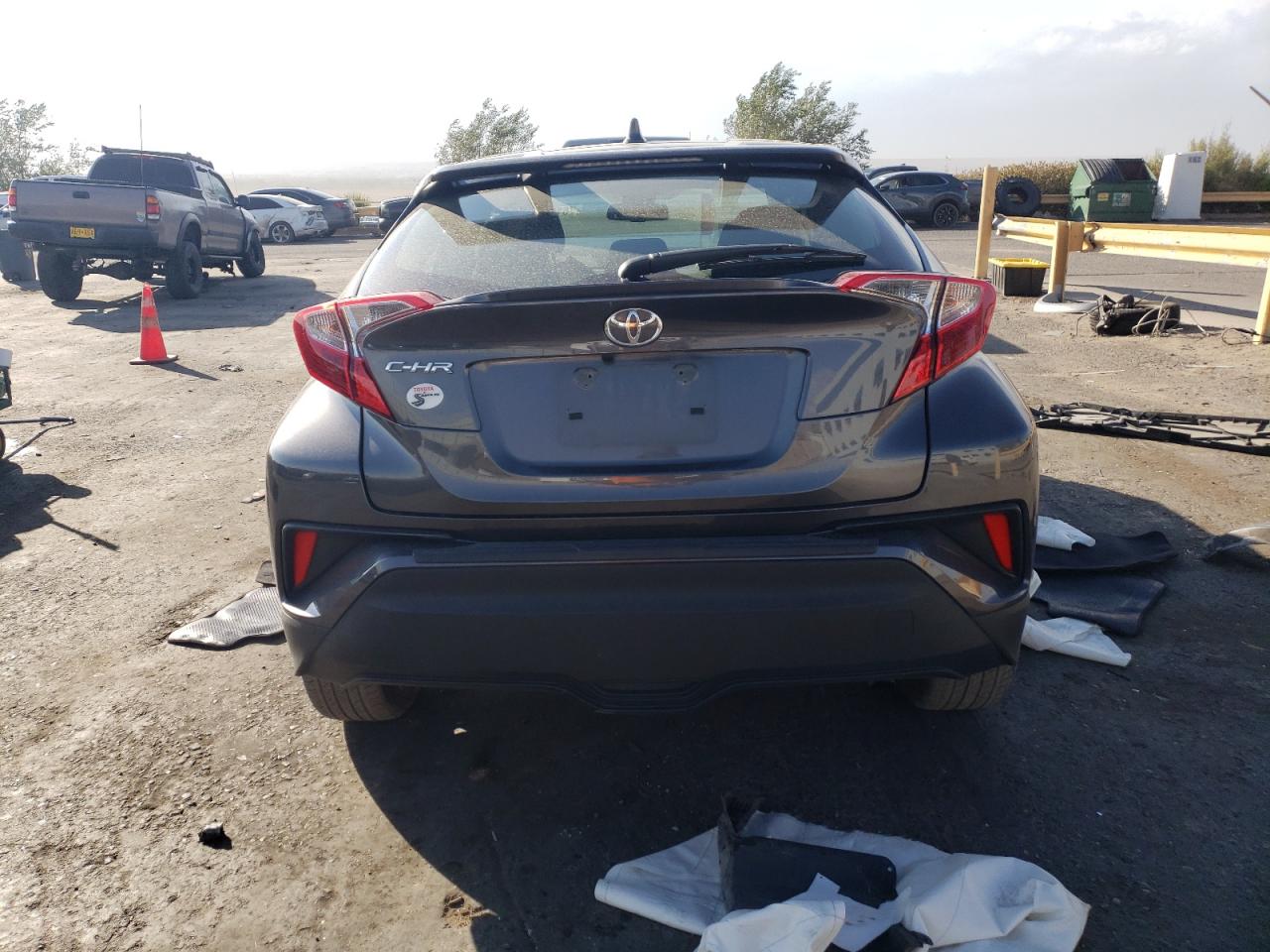 JTNKHMBX0K1021572 2019 Toyota C-Hr Xle