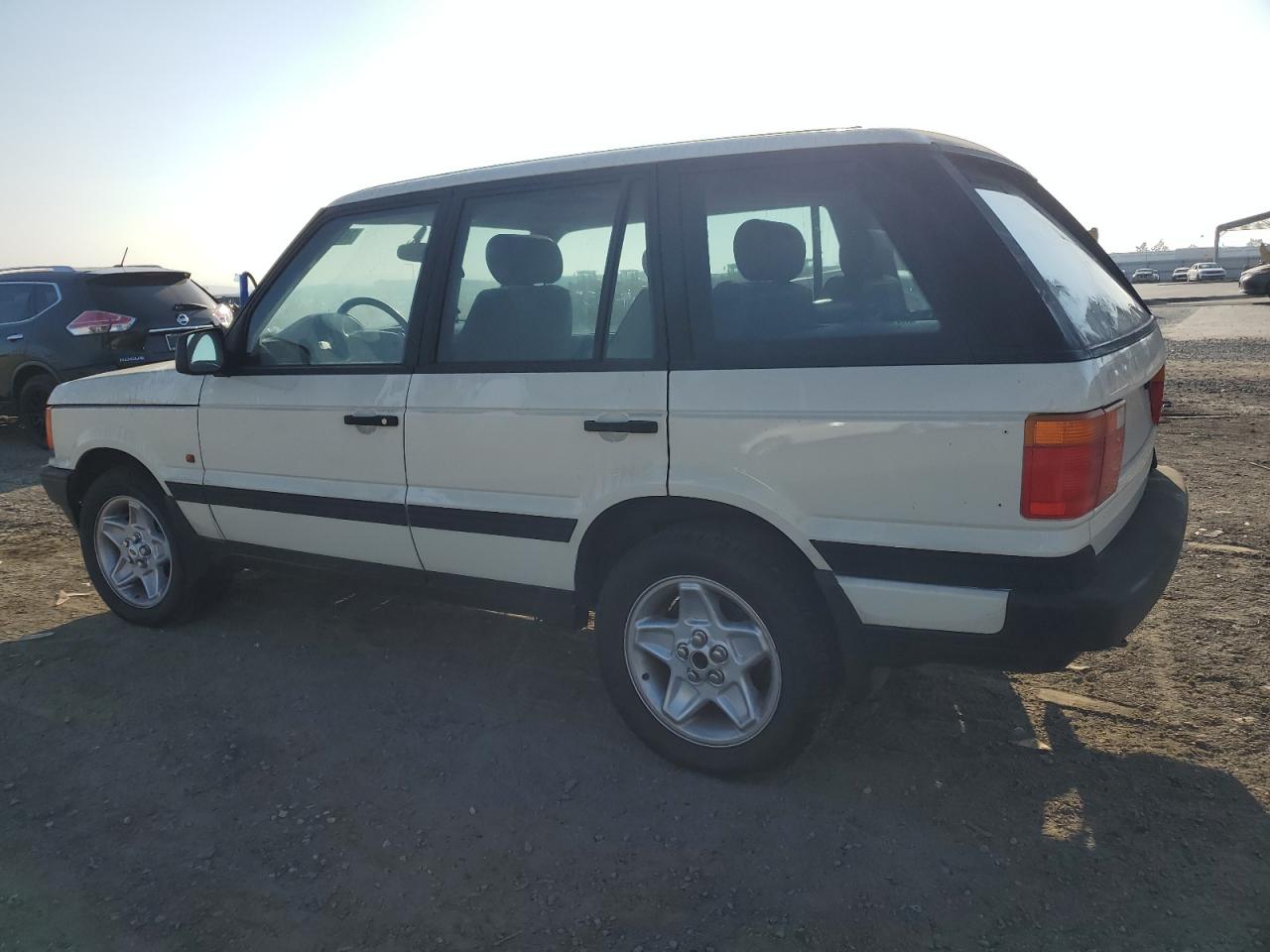 SALPV1446WA398345 1998 Land Rover Range Rover 4.6 Hse Long Wheelbase