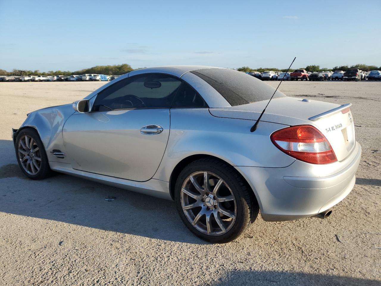 2006 Mercedes-Benz Slk 350 VIN: WDBWK56F46F088200 Lot: 77025724