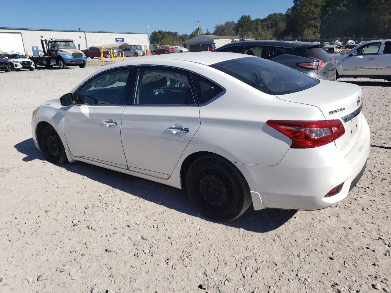 3N1AB7AP5JY335168 2018 Nissan Sentra S