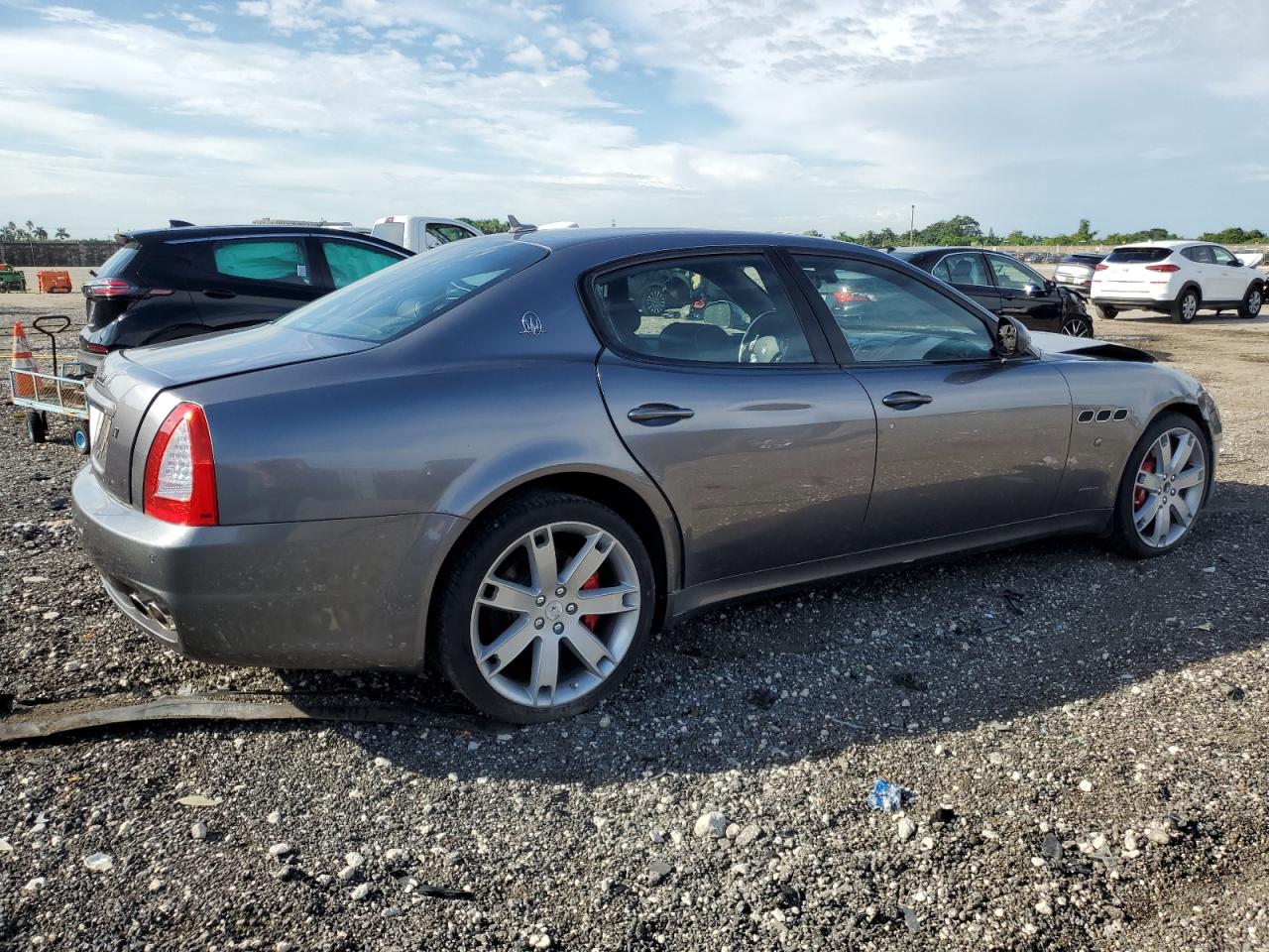 ZAM39JKAXB0059649 2011 Maserati Quattroporte S