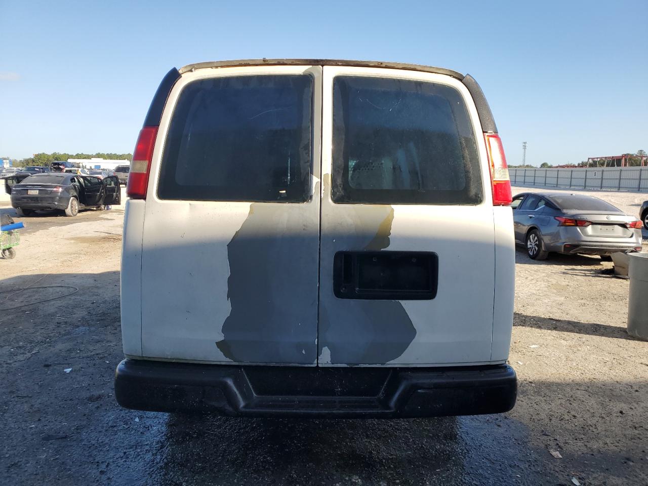 2005 GMC Savana G2500 VIN: 1GTGG25V051243173 Lot: 75394104