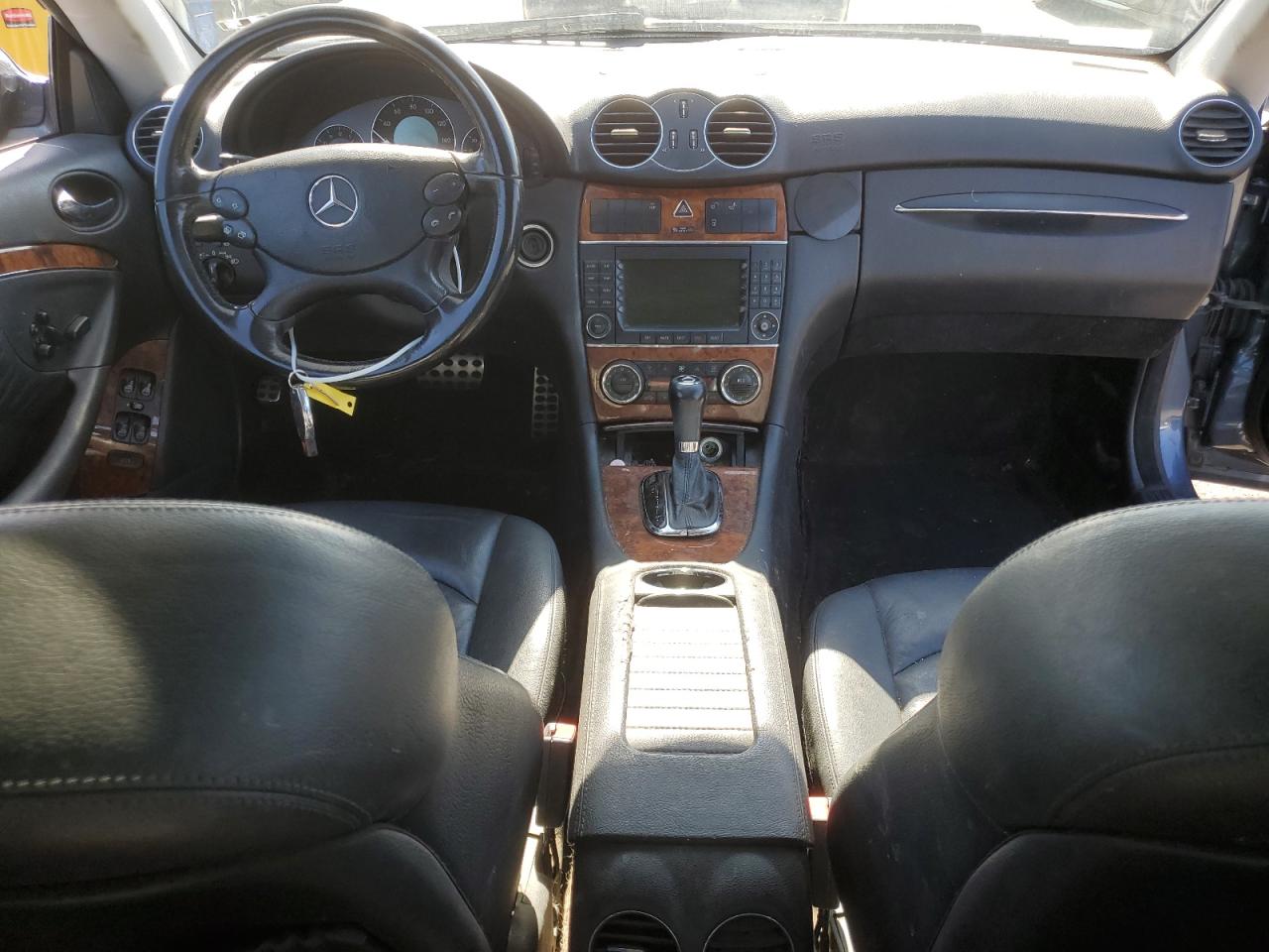 WDBTJ56H77F232444 2007 Mercedes-Benz Clk 350