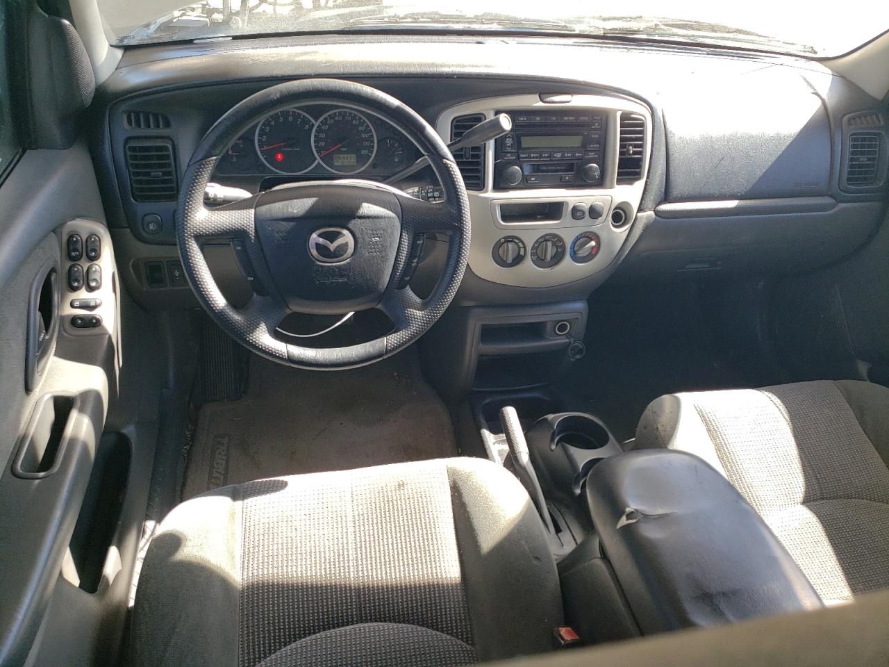 4F2YZ04154KM06989 2004 Mazda Tribute Lx