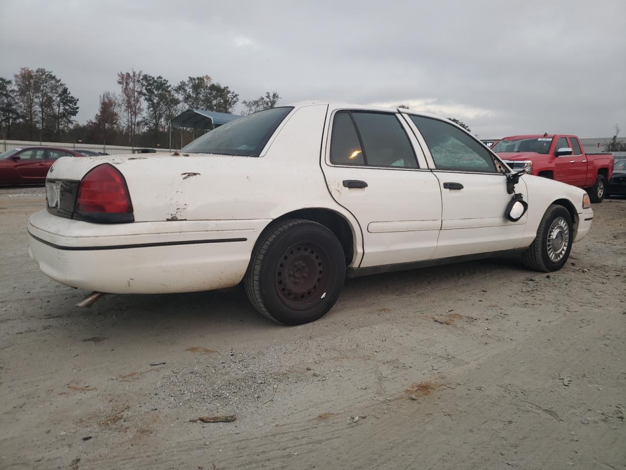 2FAFP71W4YX123157 2000 Ford Crown Victoria Police Interceptor