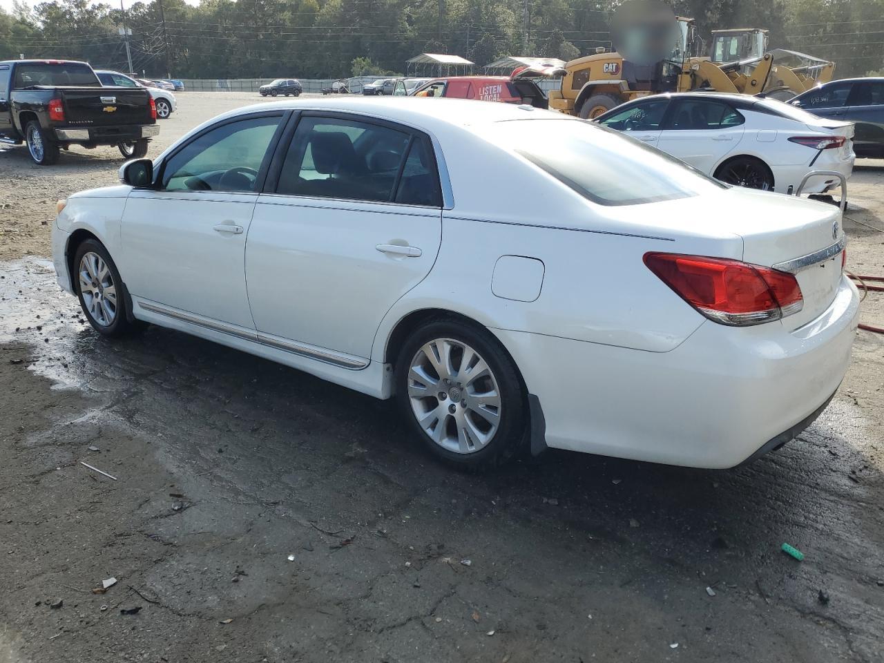 4T1BK3DB6BU409708 2011 Toyota Avalon Base