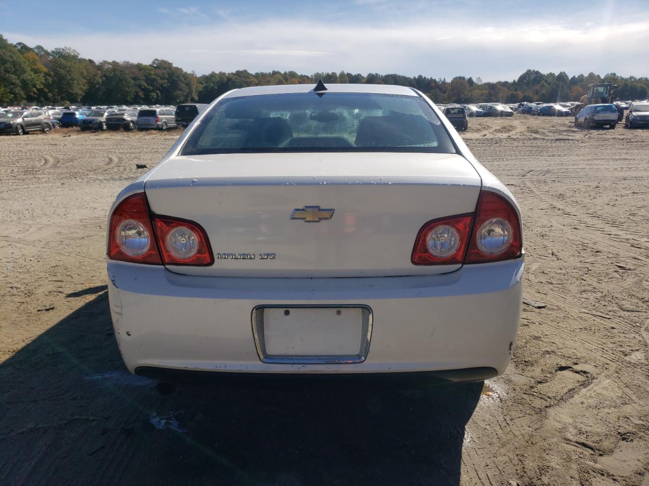 1G1ZE5E03CF198209 2012 Chevrolet Malibu Ltz