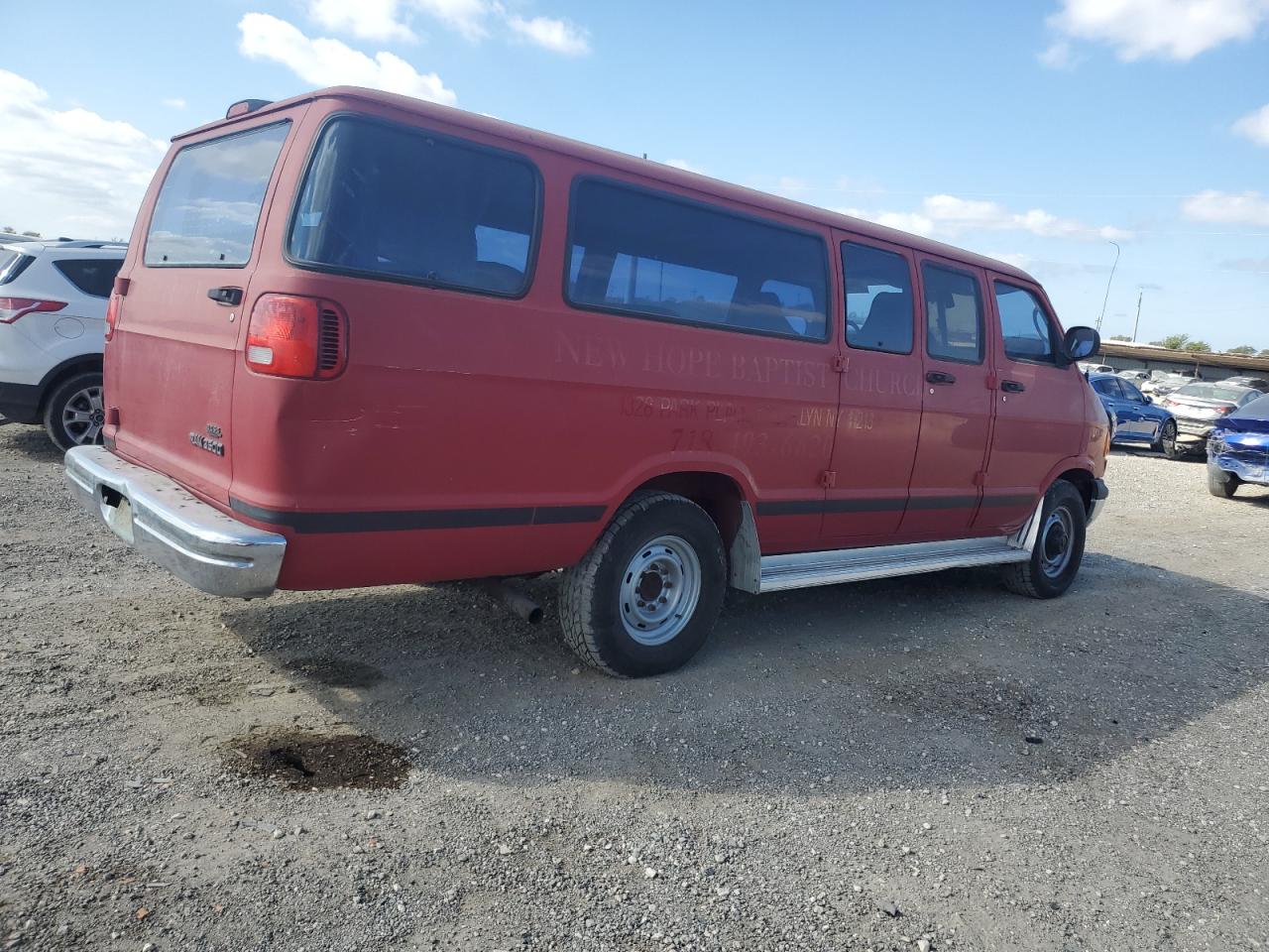 2B5WB35Y72K119680 2002 Dodge Ram Wagon B3500