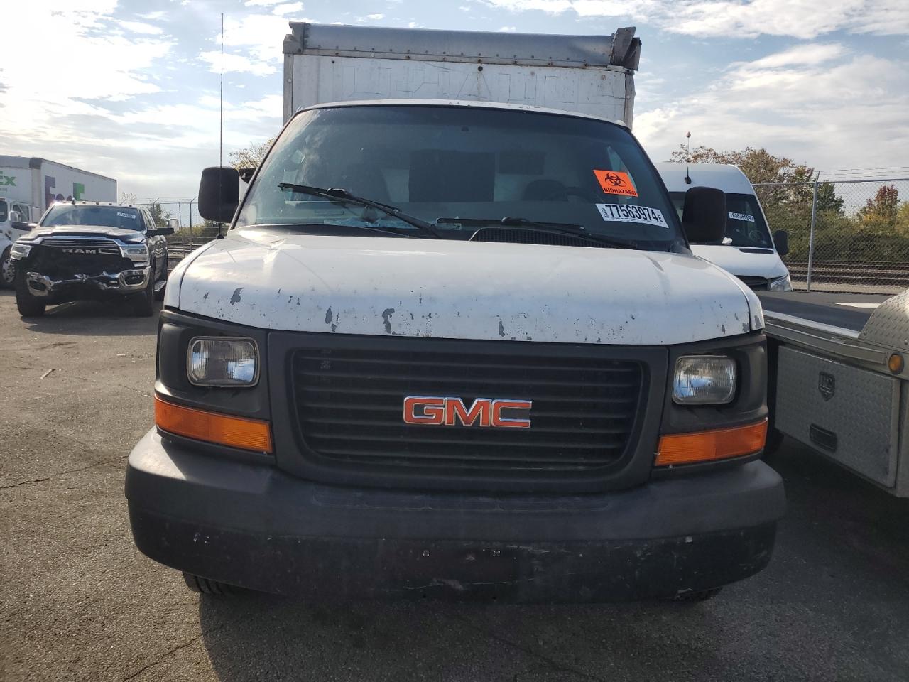 2005 GMC Savana Cutaway G3500 VIN: 1GDGG31V451901472 Lot: 77563974