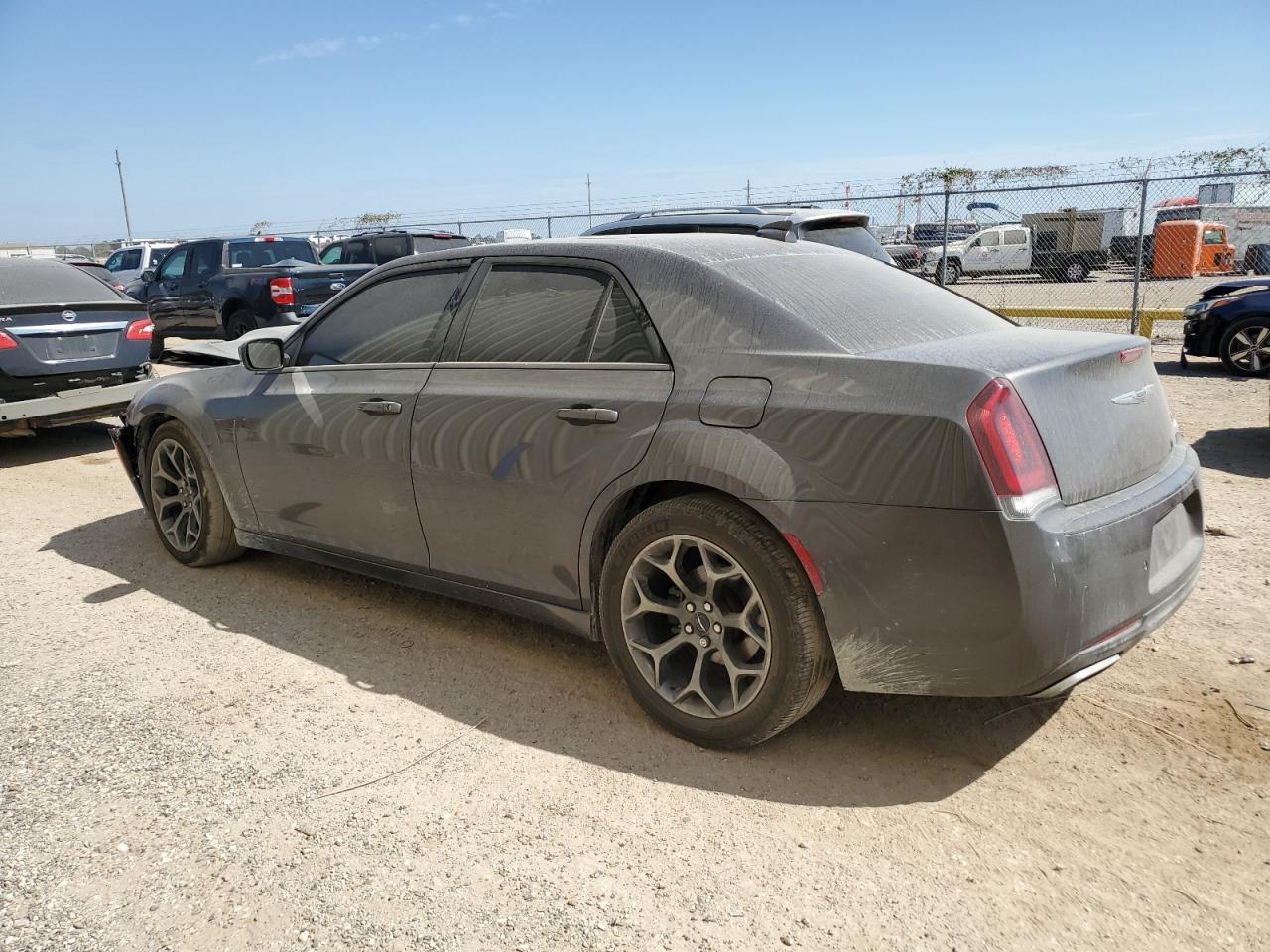 2C3CCABG0FH755758 2015 Chrysler 300 S