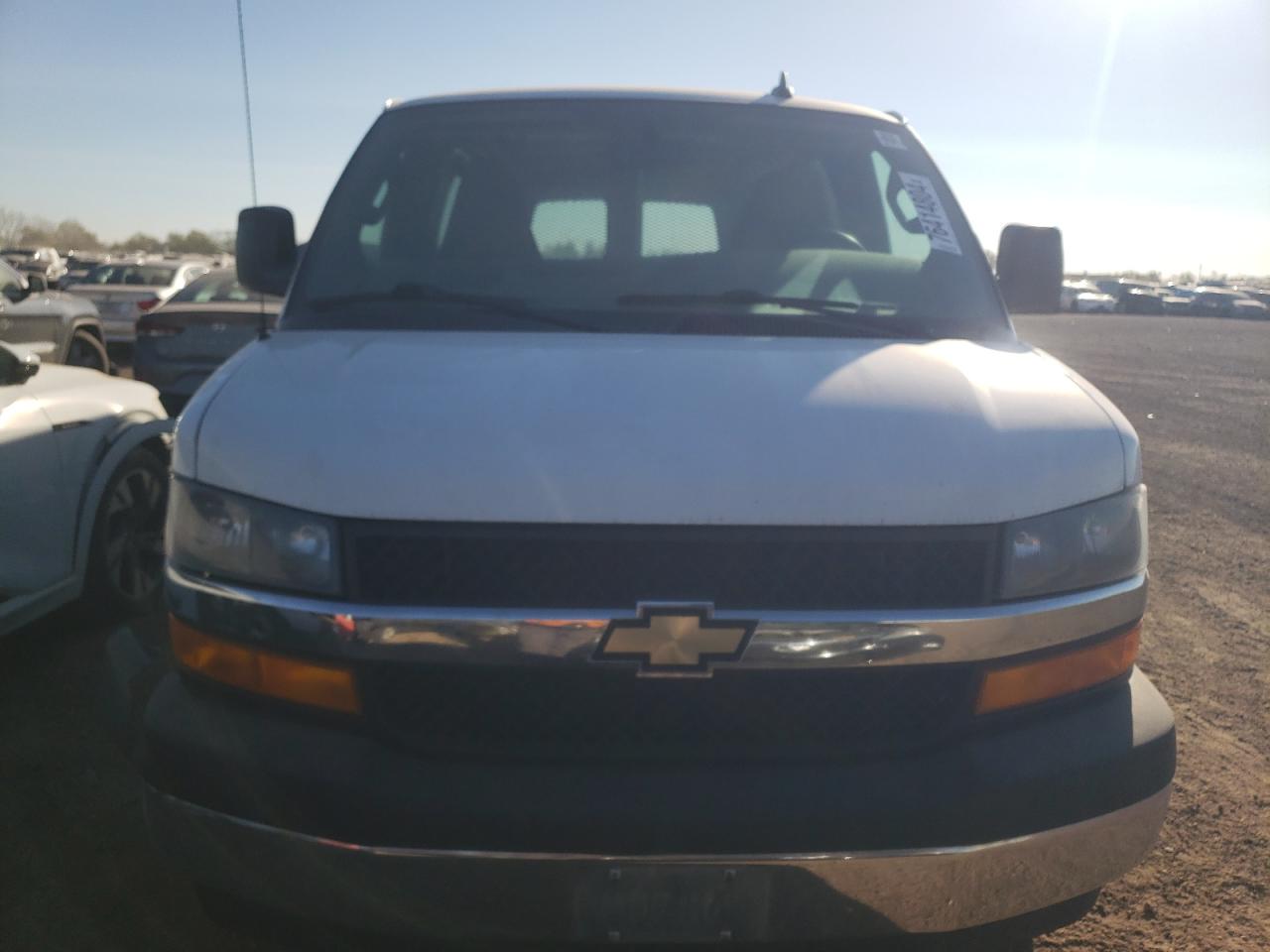 1GCZGGF14K1347095 2019 Chevrolet Express G3500