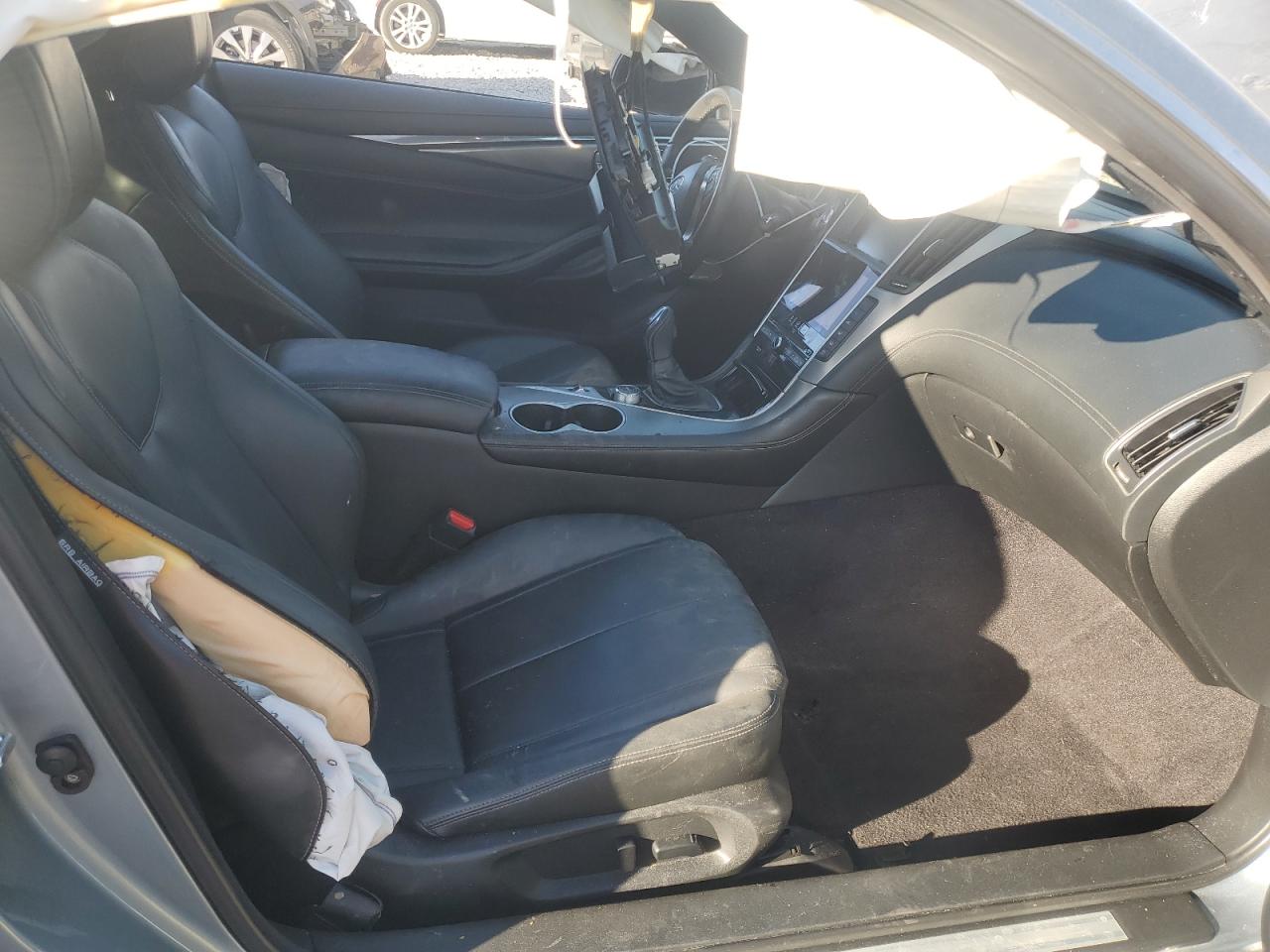 JN1EV7EL8KM290232 2019 Infiniti Q60 Pure