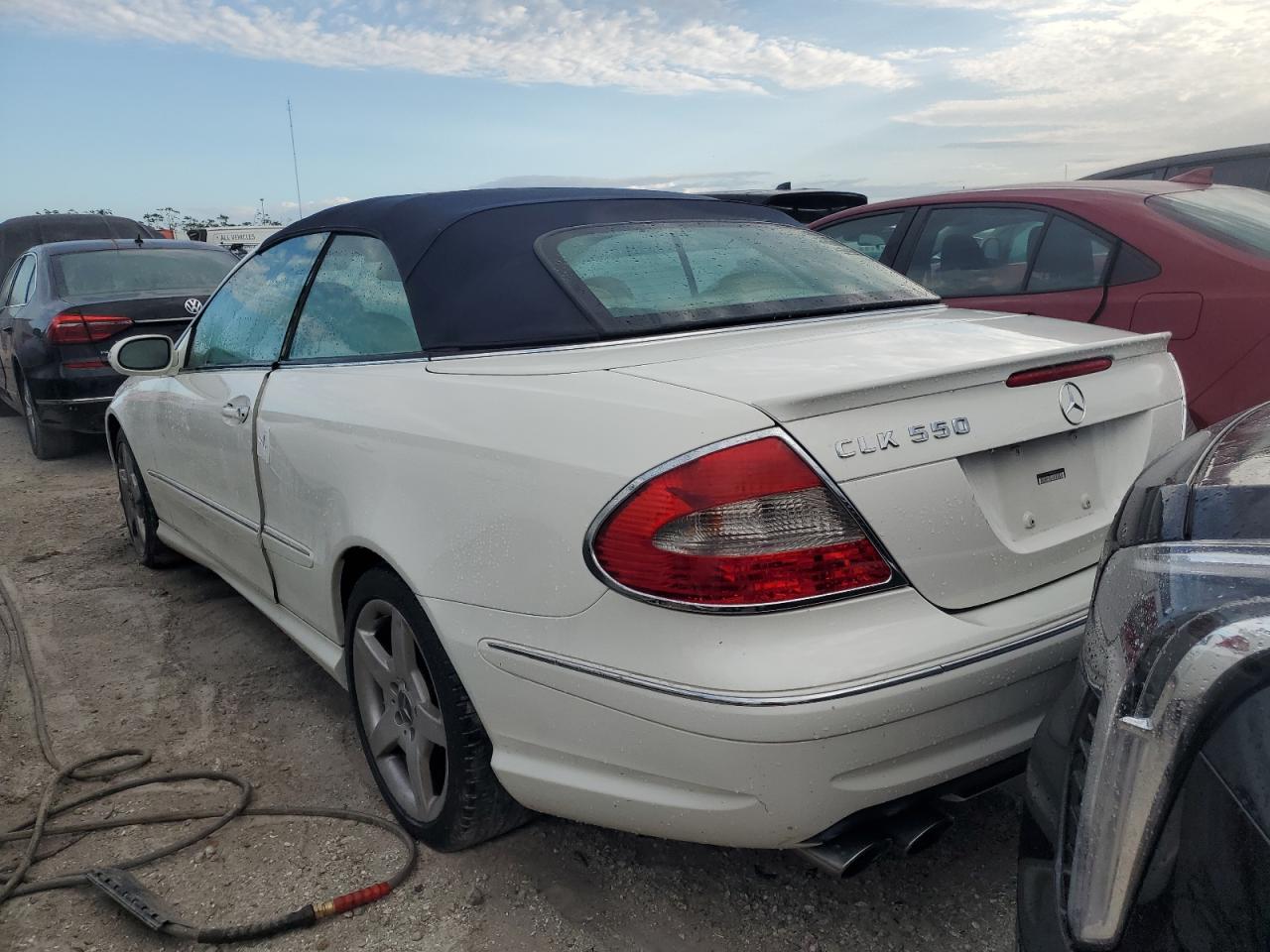 2007 Mercedes-Benz Clk 550 VIN: WDBTK72F97T084134 Lot: 77396264