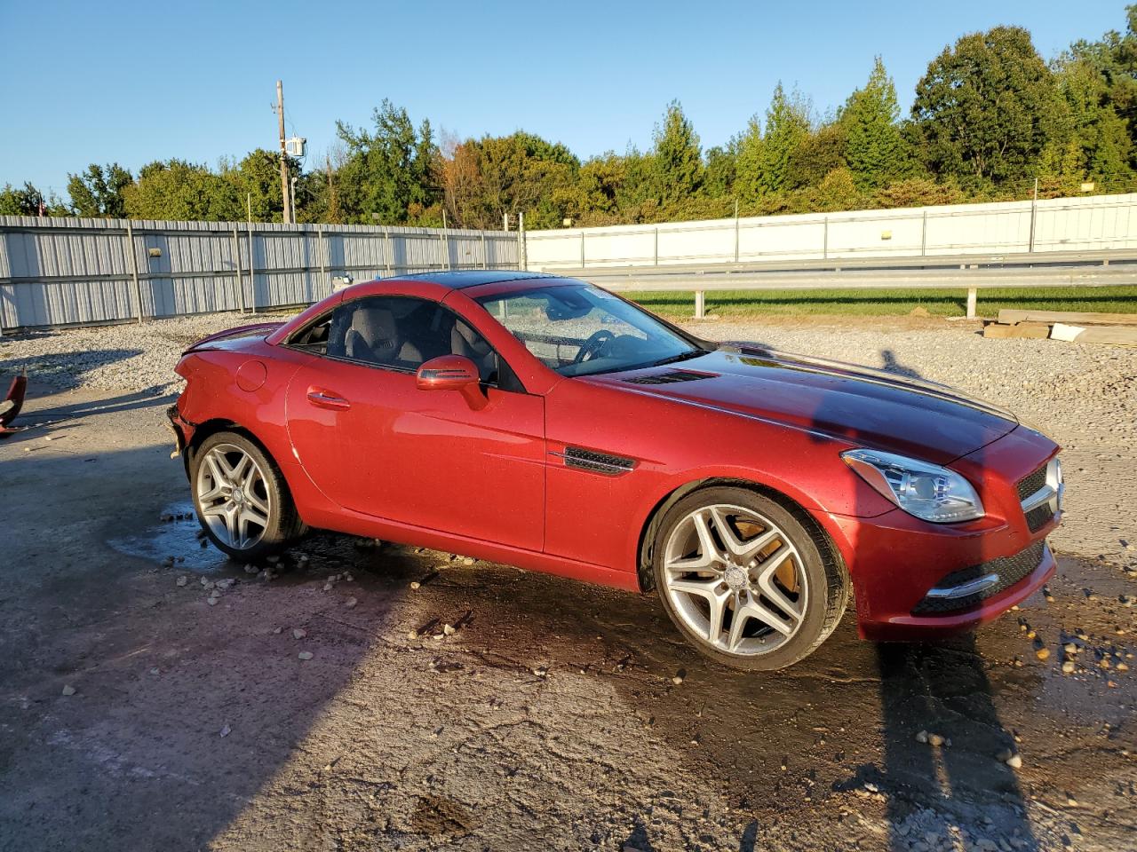 2016 Mercedes-Benz Slk 300 VIN: WDDPK3JA6GF119105 Lot: 73781524