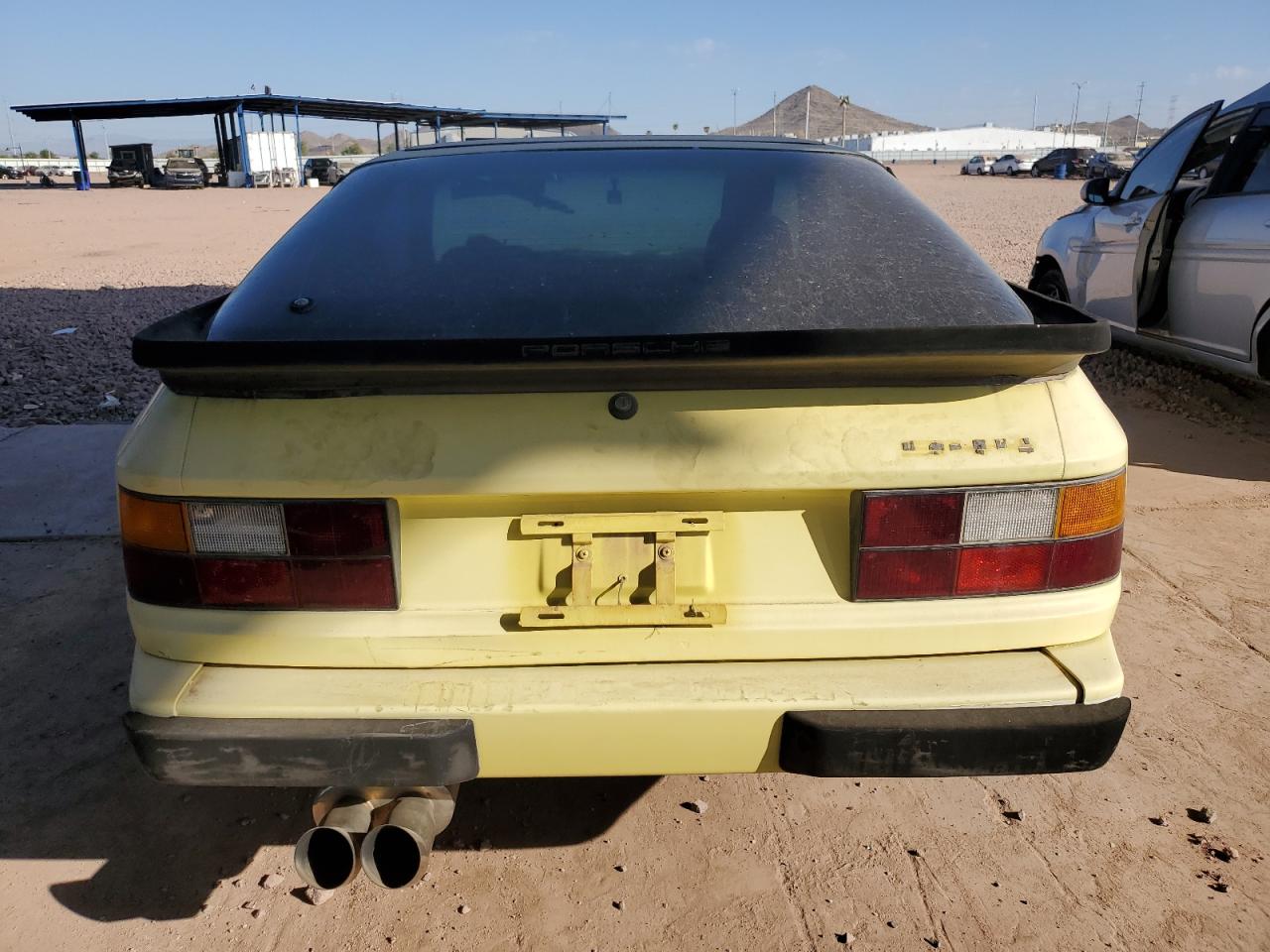 WP0AA0943DN459166 1983 Porsche 944