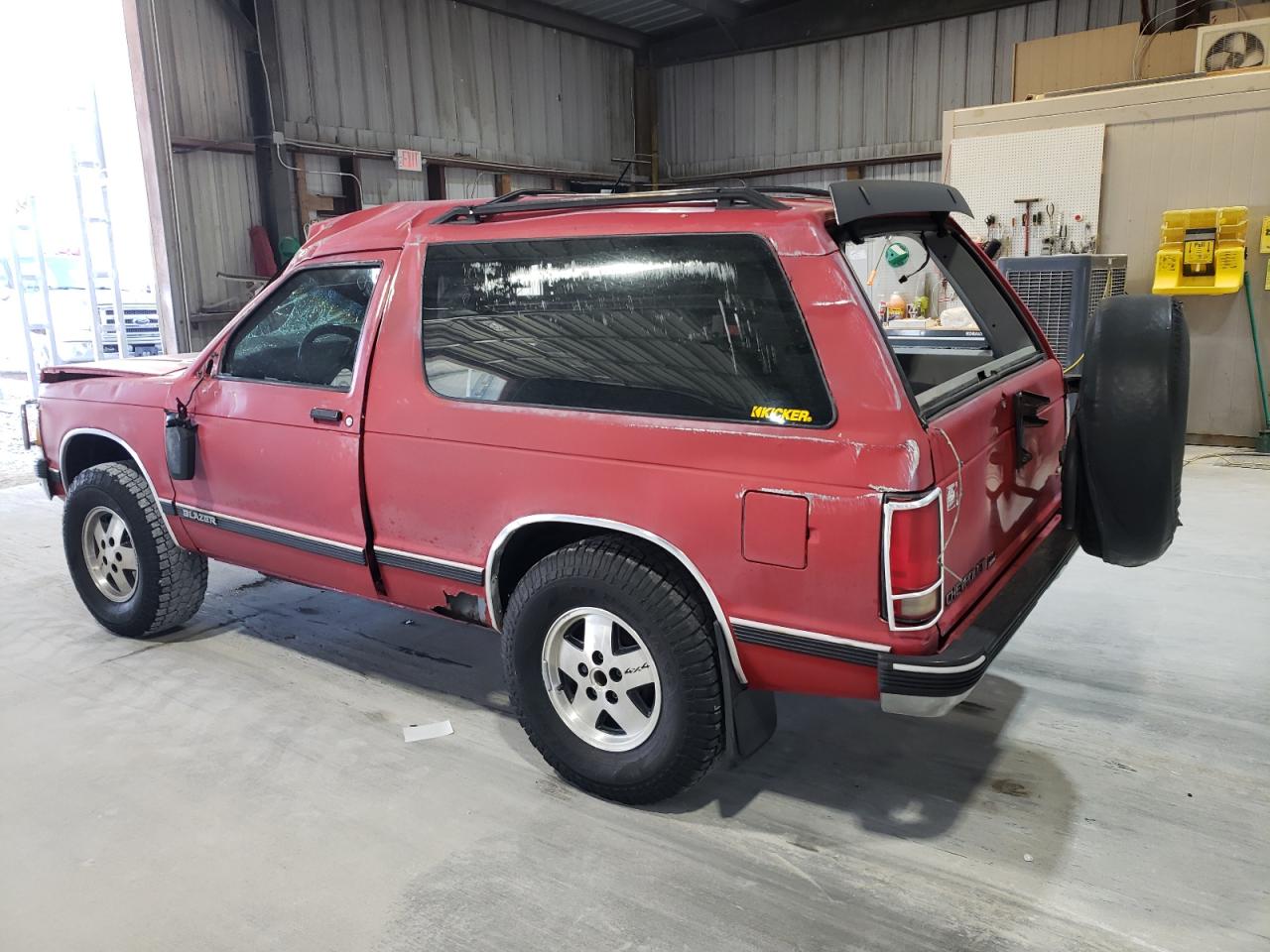 1992 Chevrolet Blazer S10 VIN: 1GNCT18Z6N0130621 Lot: 76988724