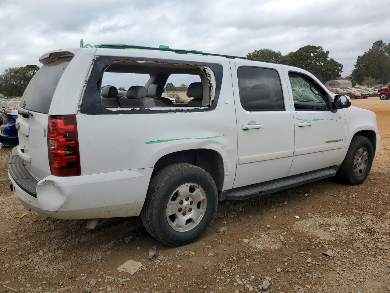 2007 Chevrolet Suburban C1500 VIN: 1GNFC16J77J303702 Lot: 78252744